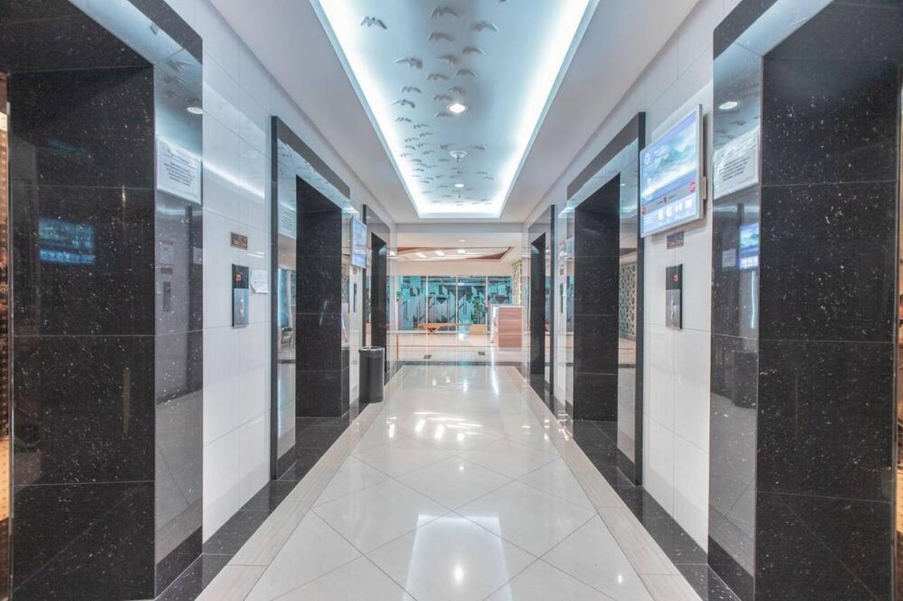 Redliving Apartemen Grand Kamala Lagoon - Kita Pro Tower Barclay North Bekasi Ngoại thất bức ảnh